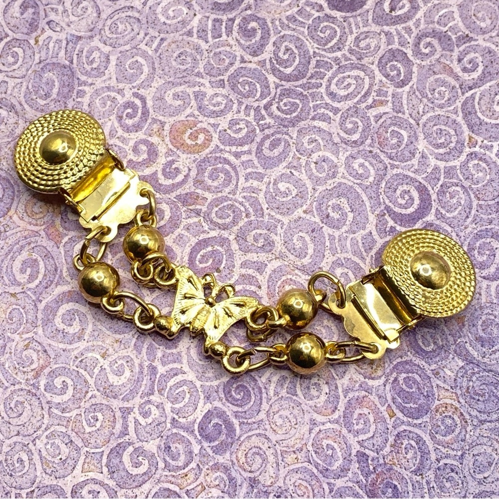 Vintage Gold Tone Butterfly Sweater Clip Grandma Chic